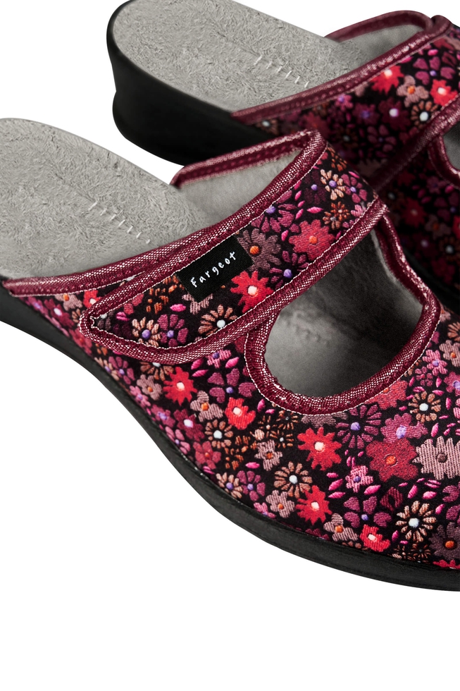 Женские тапочки 5