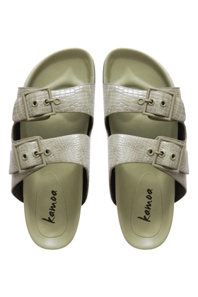 Женские шлепанцы