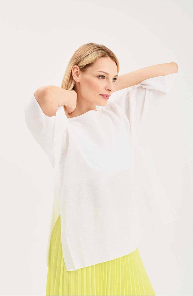 Женский белый джемпер 3