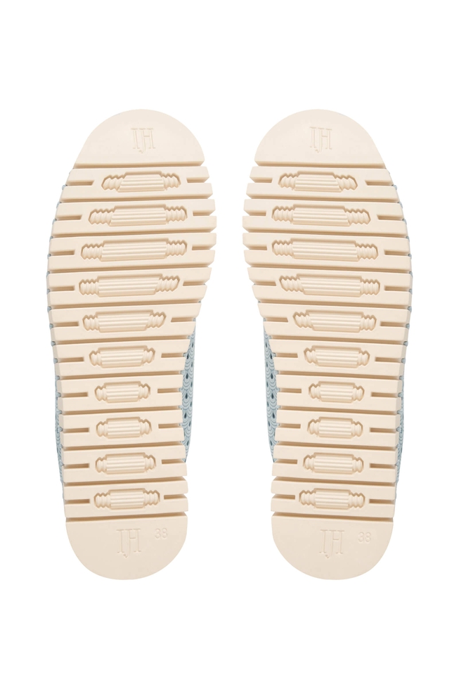 Женские слипоны с перфорацией  4