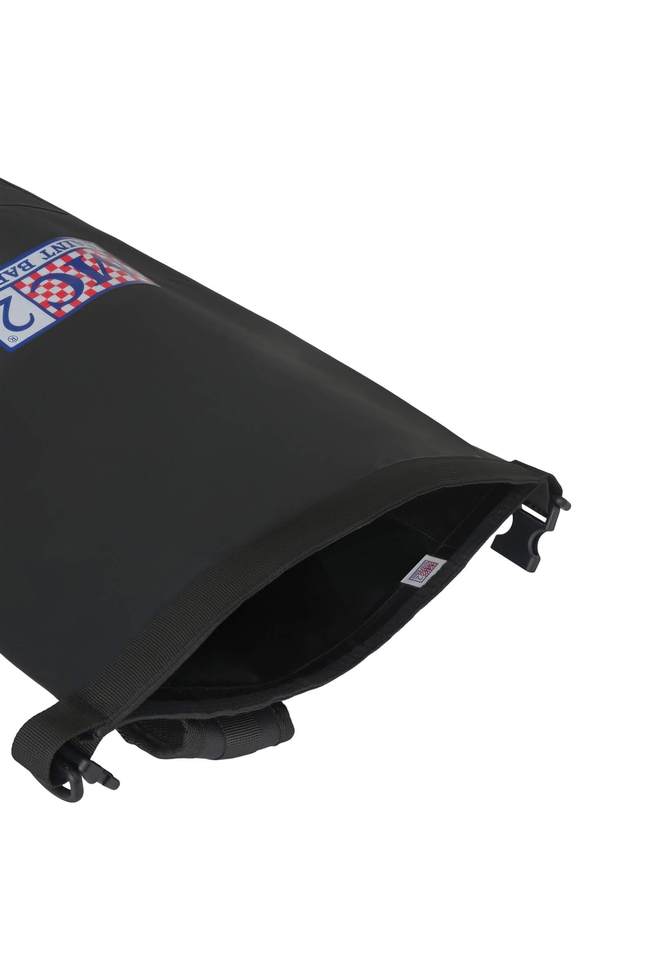 Чёрный рюкзак  6