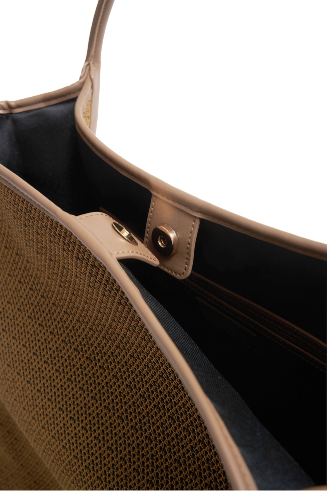 Женская коричневая сумка 4