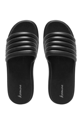 Женские шлепанцы