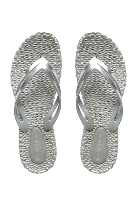 Женские сланцы серебристые 