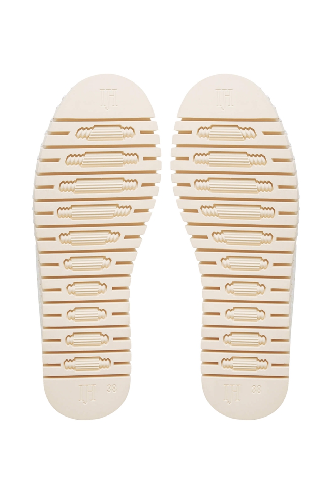 Женские слипоны с перфорацией  2