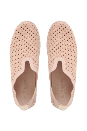 Женские слипоны с перфорацией