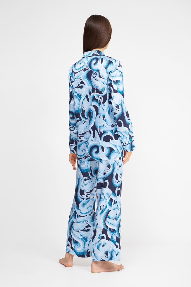  Женская шелковая пижама с брюками  2