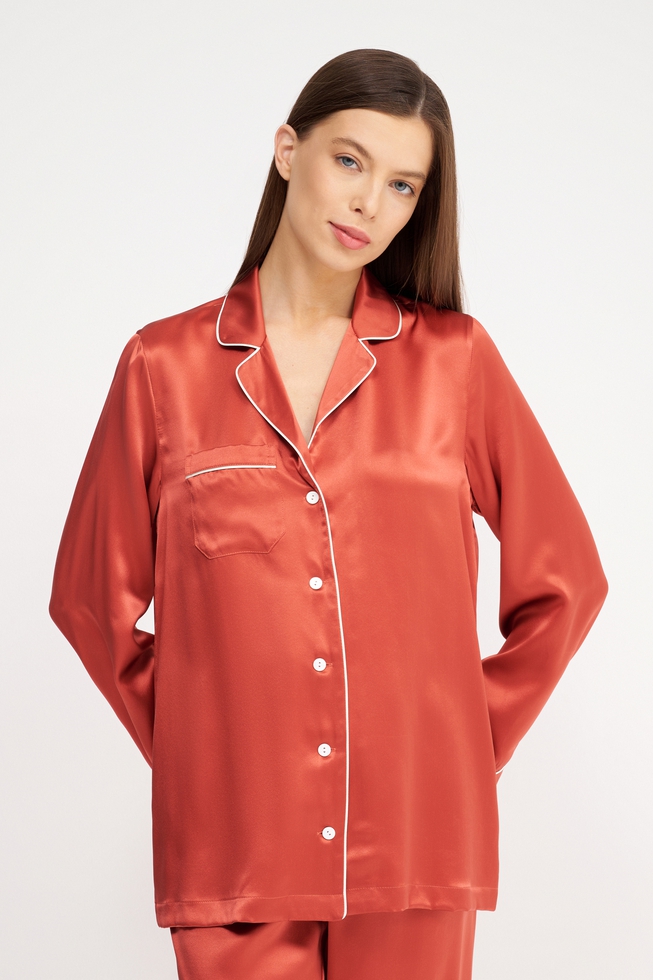 Женская шелковая пижама с брюками 3