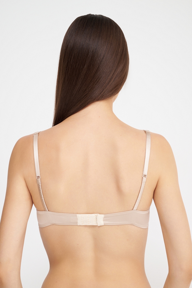  Бюстгальтер с плотной чашкой  2