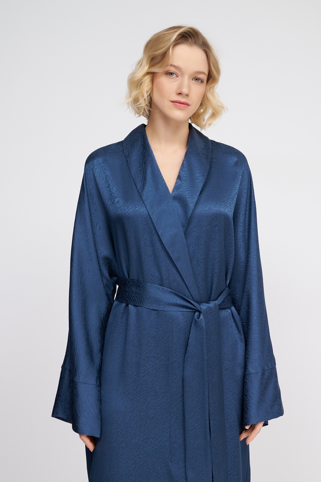  Женский шелковый длинный халат  3