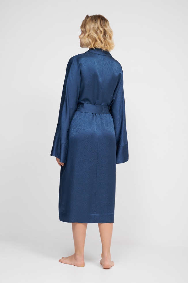  Женский шелковый длинный халат  2