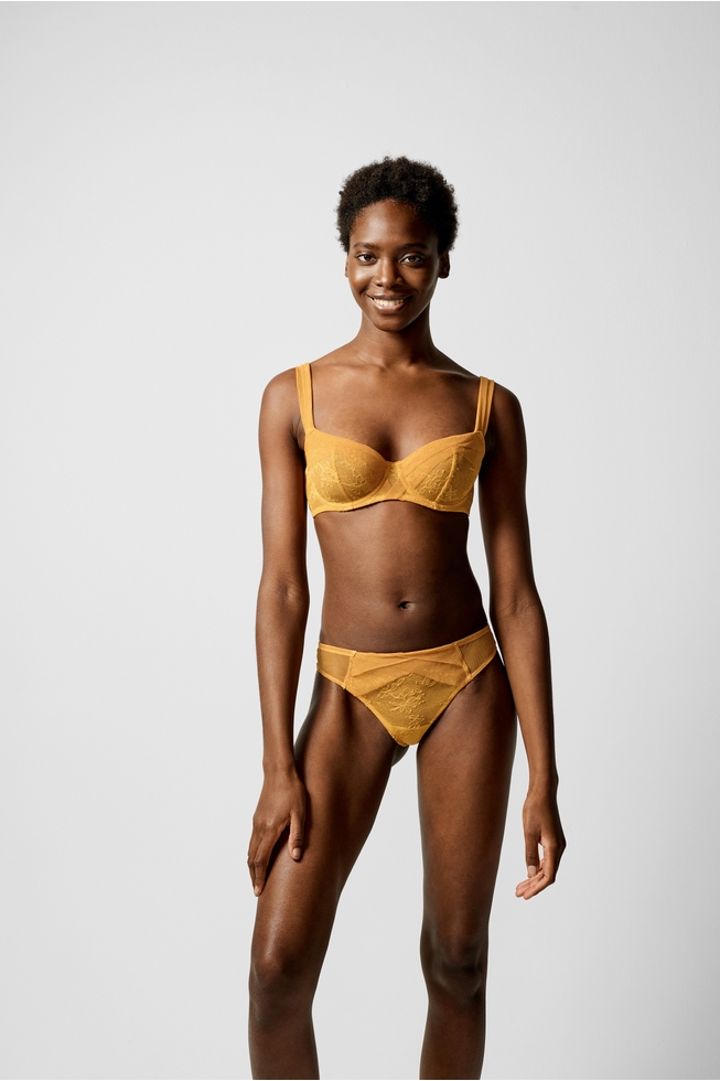  Кружевной бюстгальтер с мягкой чашкой  2