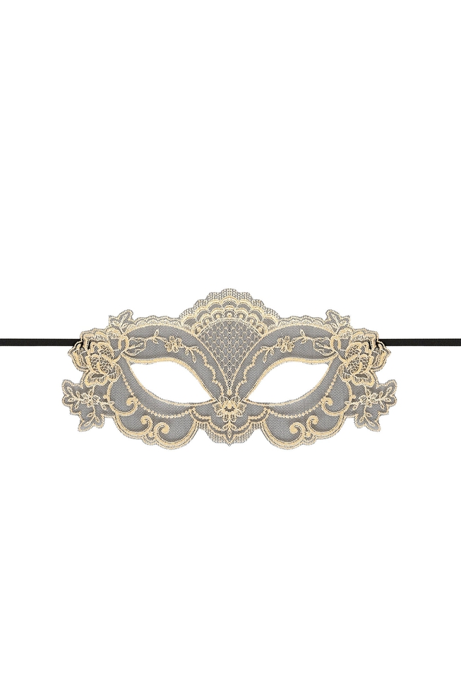 Женская маска с вышивкой  1