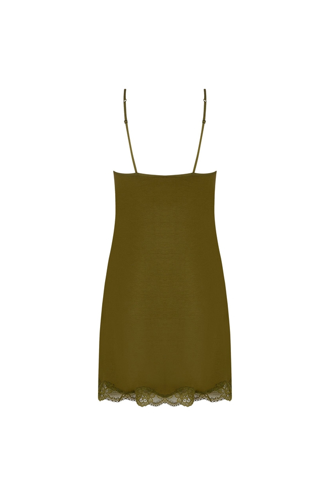 Женская короткая сорочка с кружевом 2