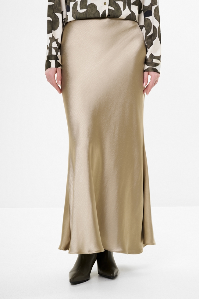 Длинная струящаяся юбка 1