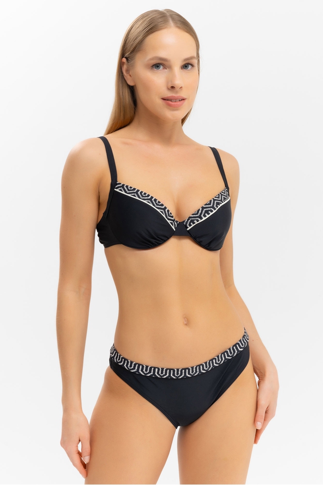  Плавки с классической посадкой  3