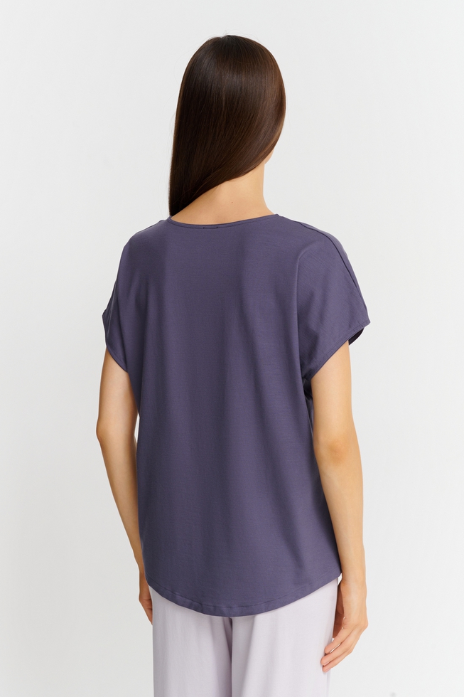  Женская футболка  2