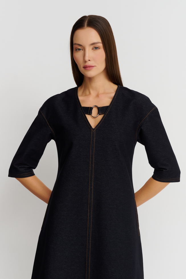 Синее платье миди с короткими рукавами 4