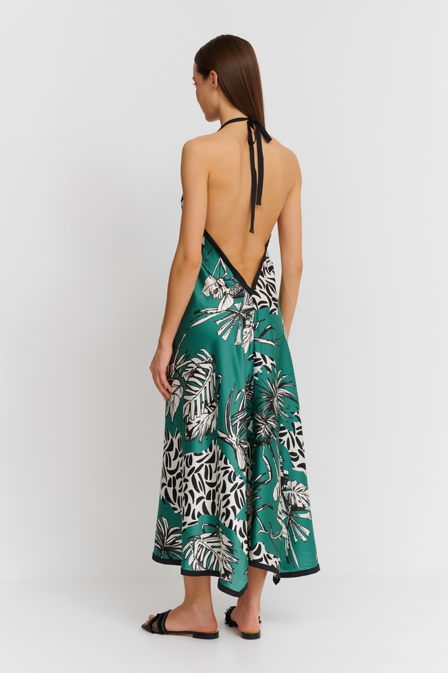 Длинное платье без рукавов 3