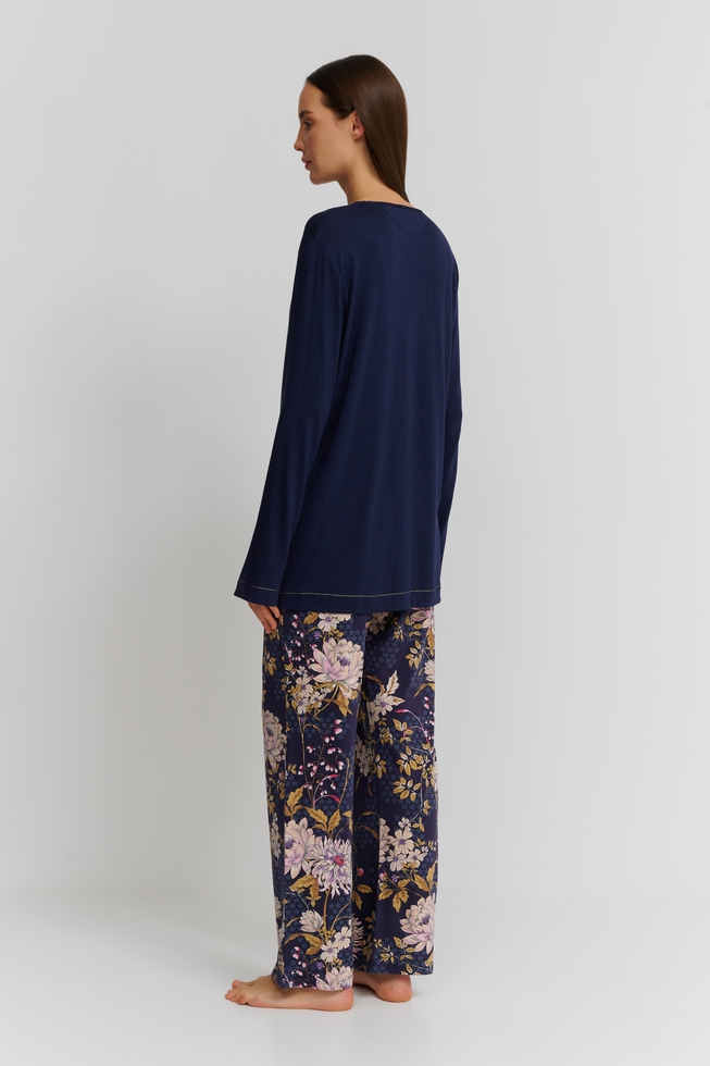 Женская пижама с брюками 2