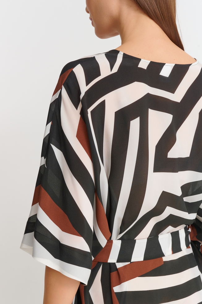 Длинное платье с короткими рукавами 5