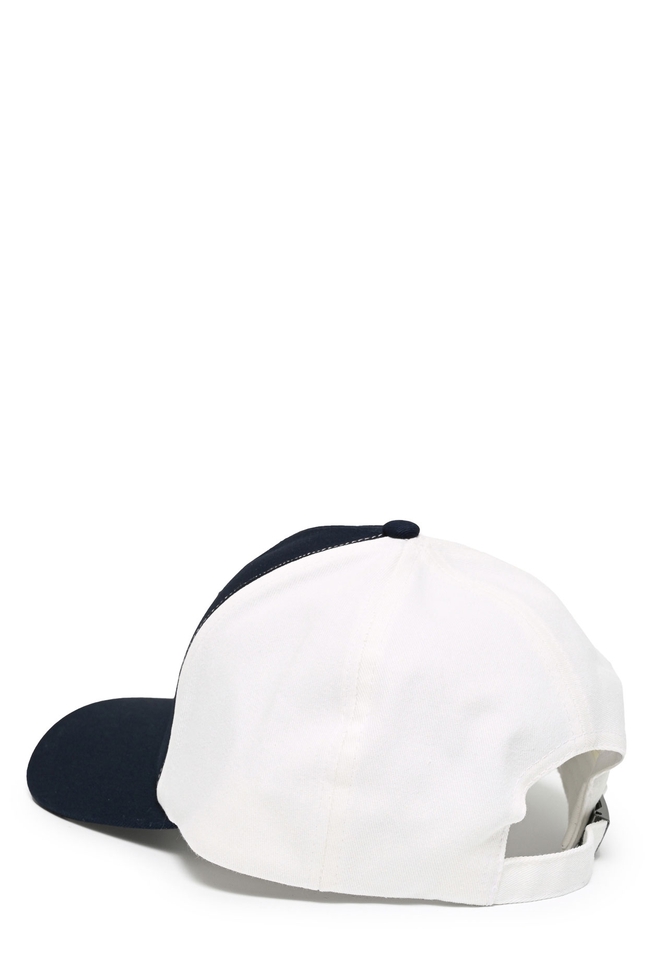  Бейсболка  3