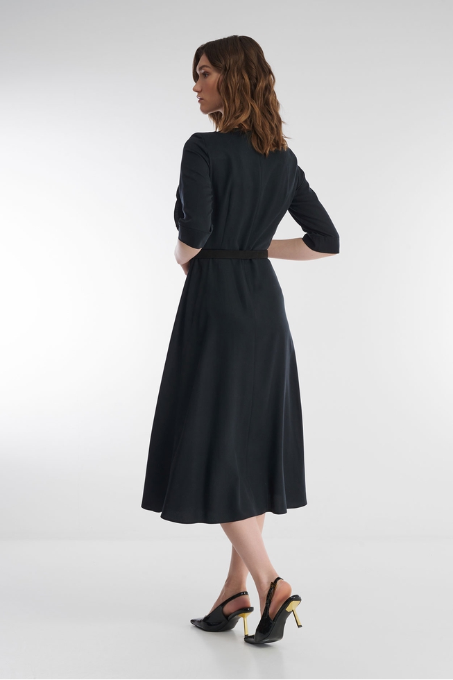 Чёрное платье миди 4