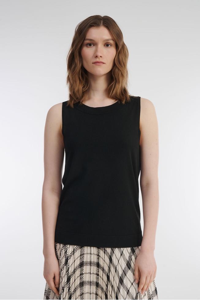 Женский чёрный топ  1