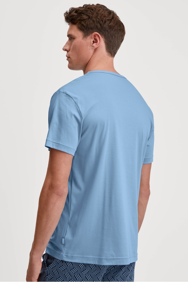 Мужская домашняя футболка 2