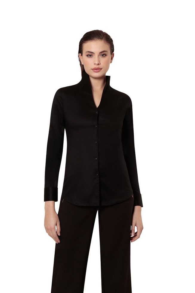  Черная блузка с длинным рукавом  2