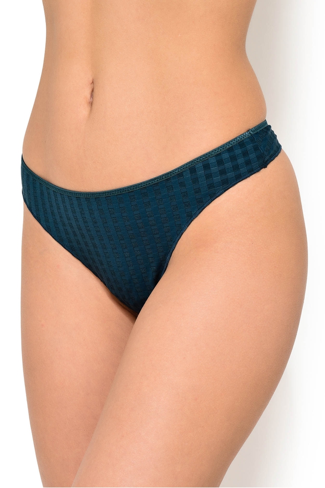  Женские трусы-стринги  8