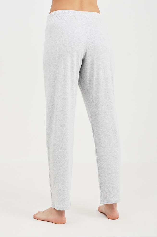  Женская пижама с брюками  9