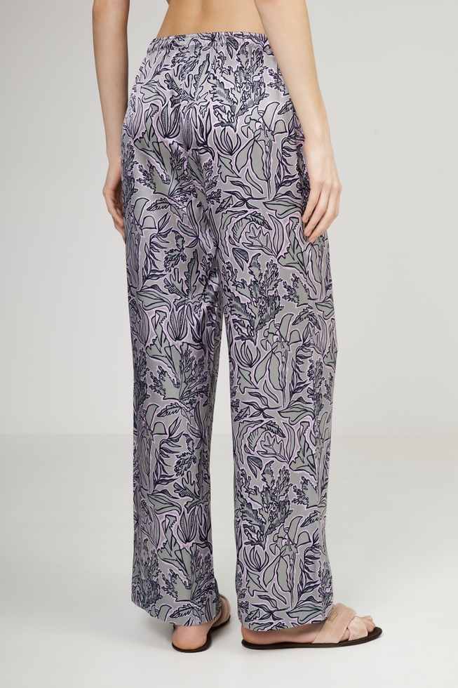 Женская шелковая пижама с брюками 7