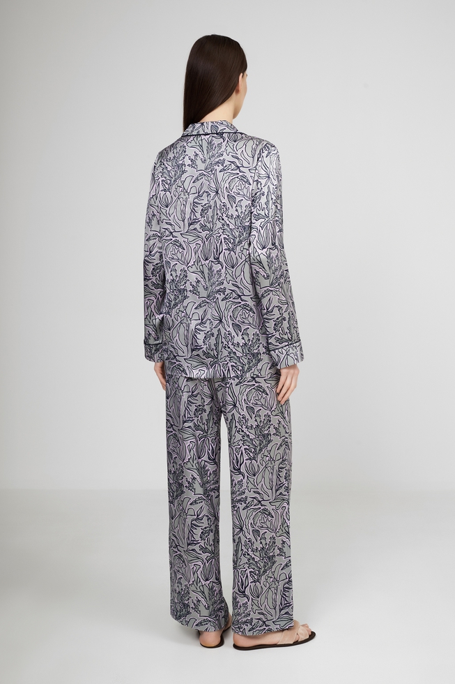 Женская шелковая пижама с брюками 2