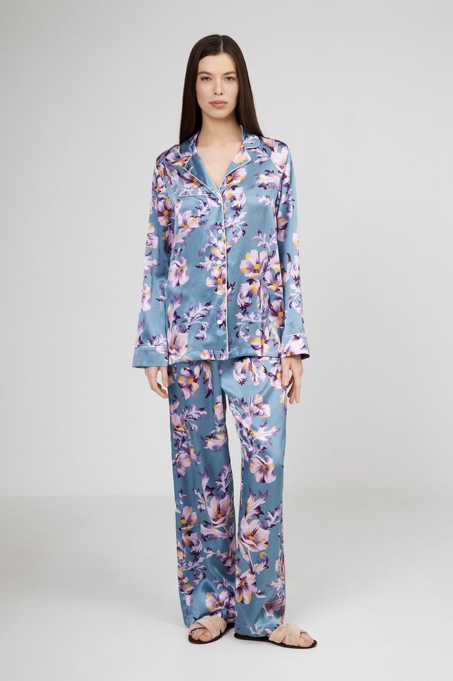 Женская шелковая пижама с брюками 1