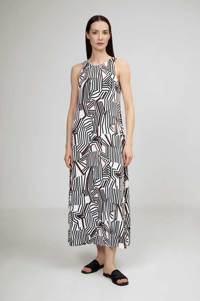 Длинное платье без рукавов 2