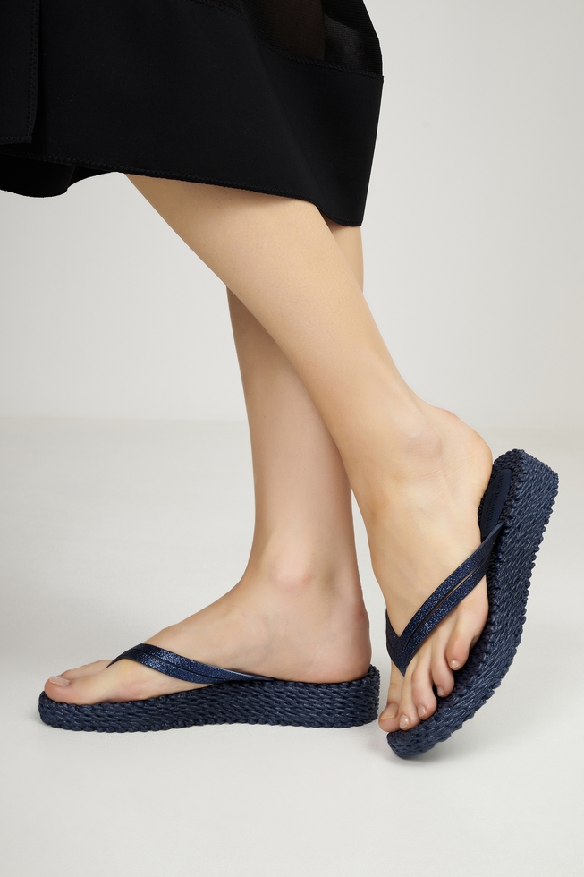 Женские сланцы с блестками 6