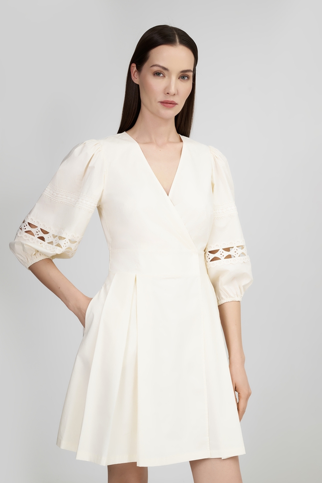 Ванильное короткое платье  1