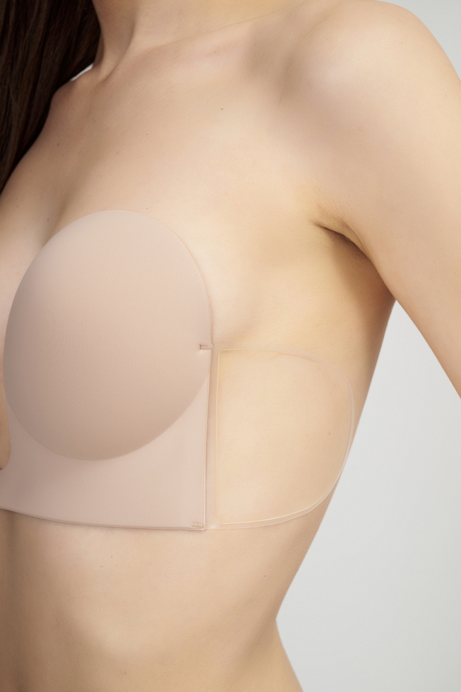  Адгезивный бюстгальтер  4