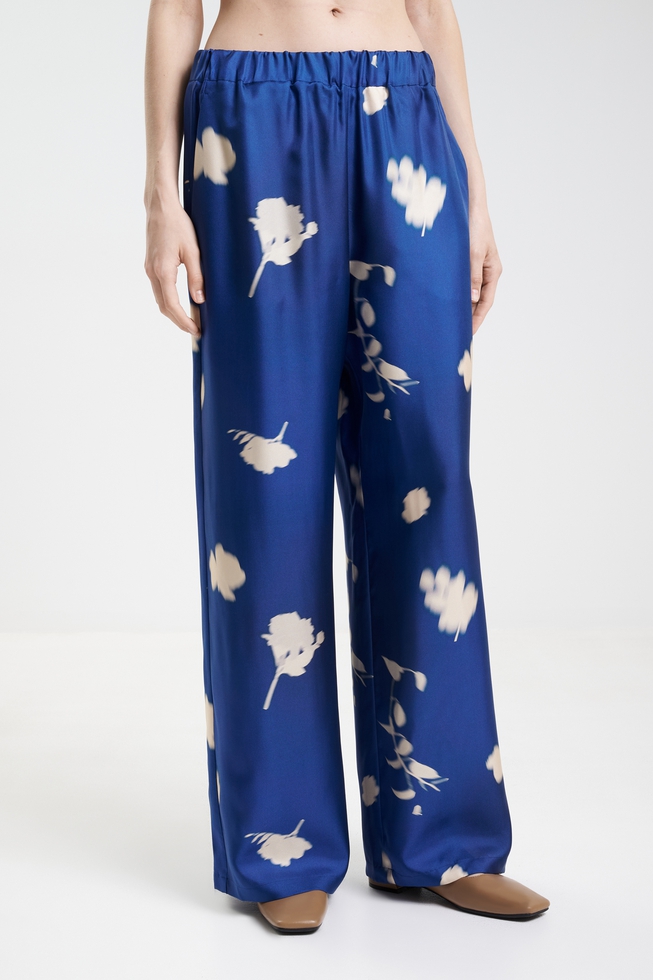  Женские шелковые брюки  1