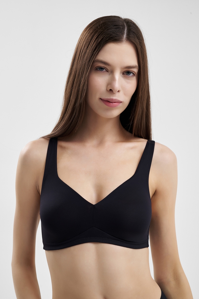 Бюстгальтер с плотной чашкой 1