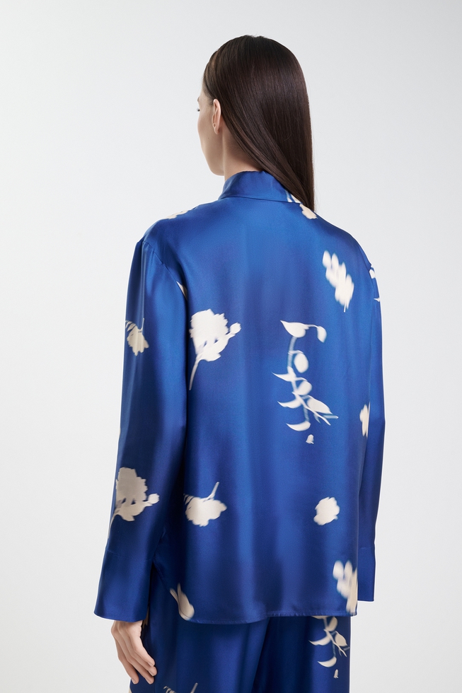  Шелковая блуза с длинным рукавом  2