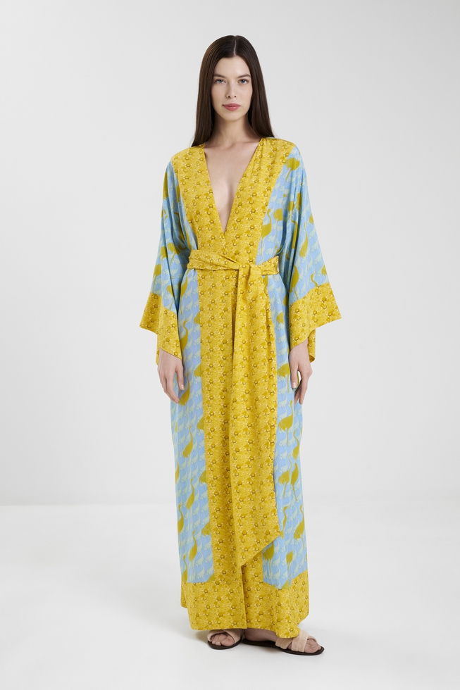 Женский шелковый длинный халат 1