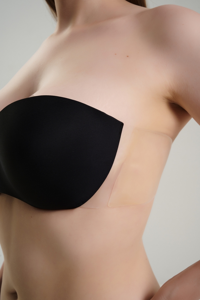  Адгезивный бюстгальтер  5