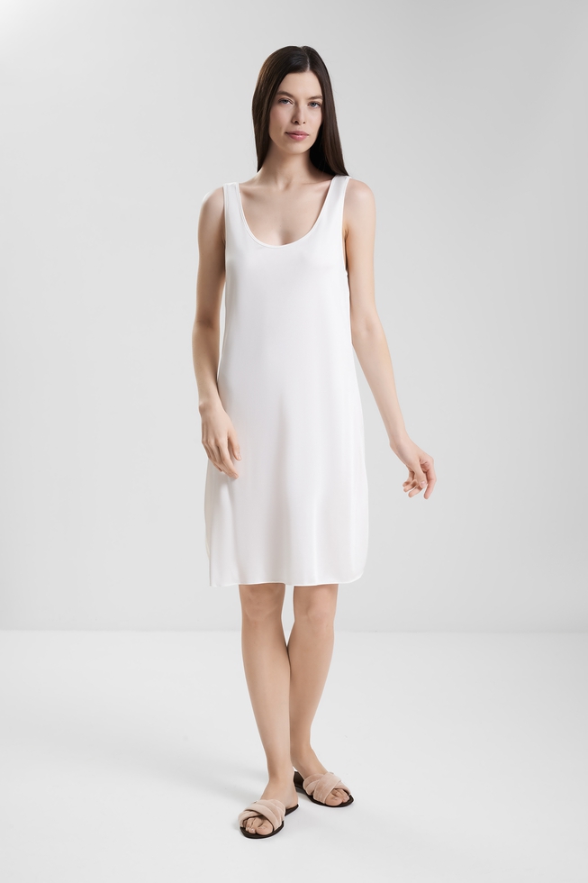 Женская белая домашняя сорочка 1