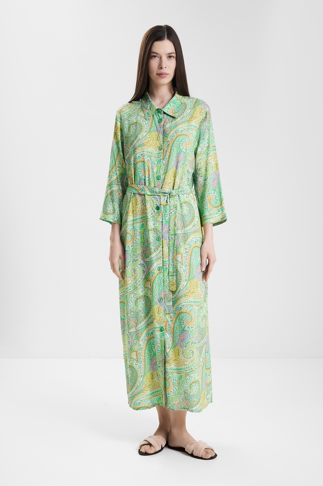 Длинное платье с длинными рукавами 1