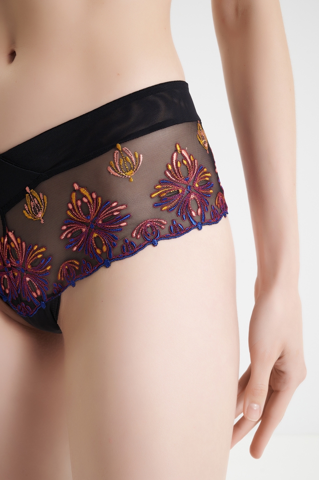 Женские трусы-бразилиана 4