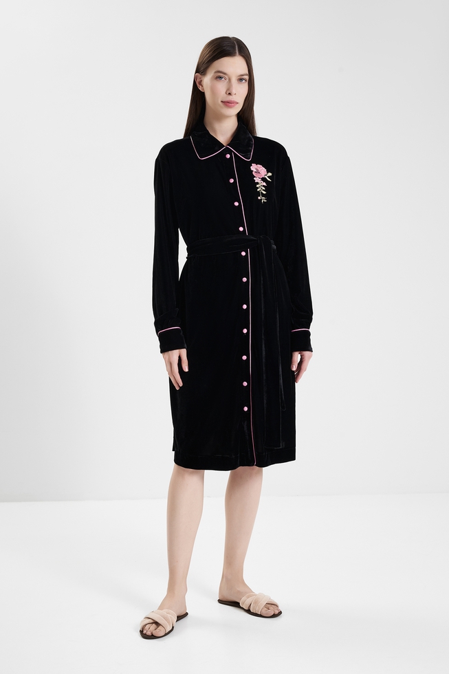 Женский короткий халат на пуговицах 1