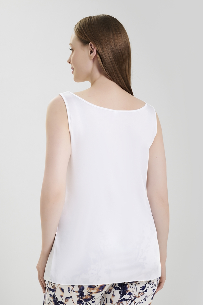 Женский топ из шелковистого трикотажа 2