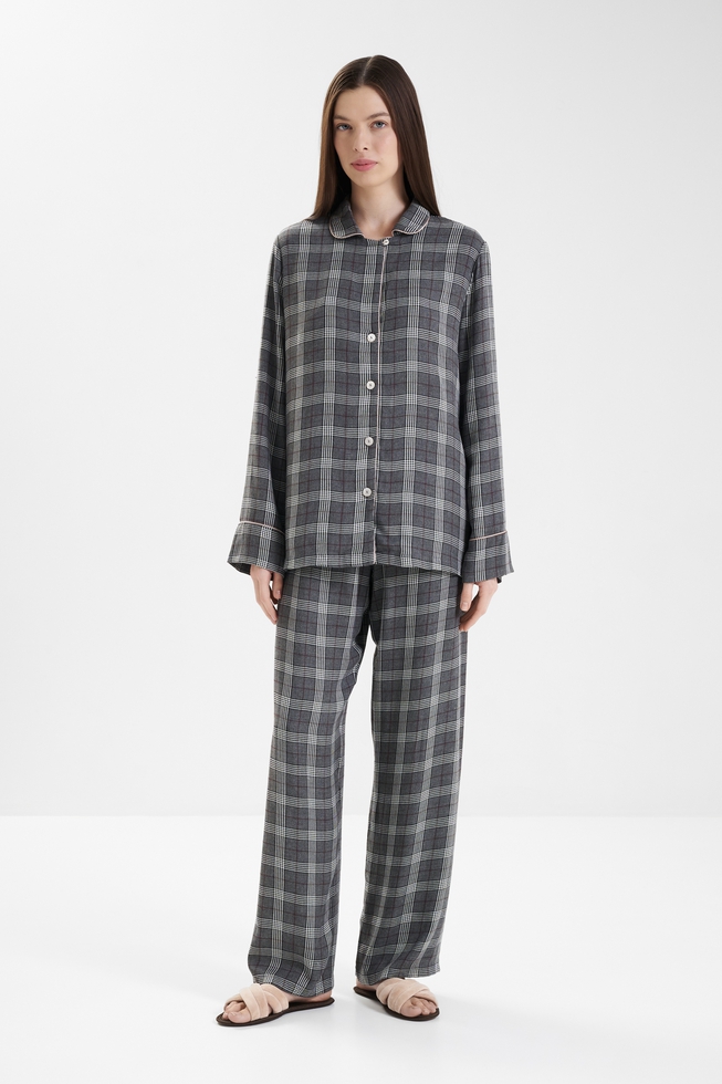 Женская пижама с брюками 1